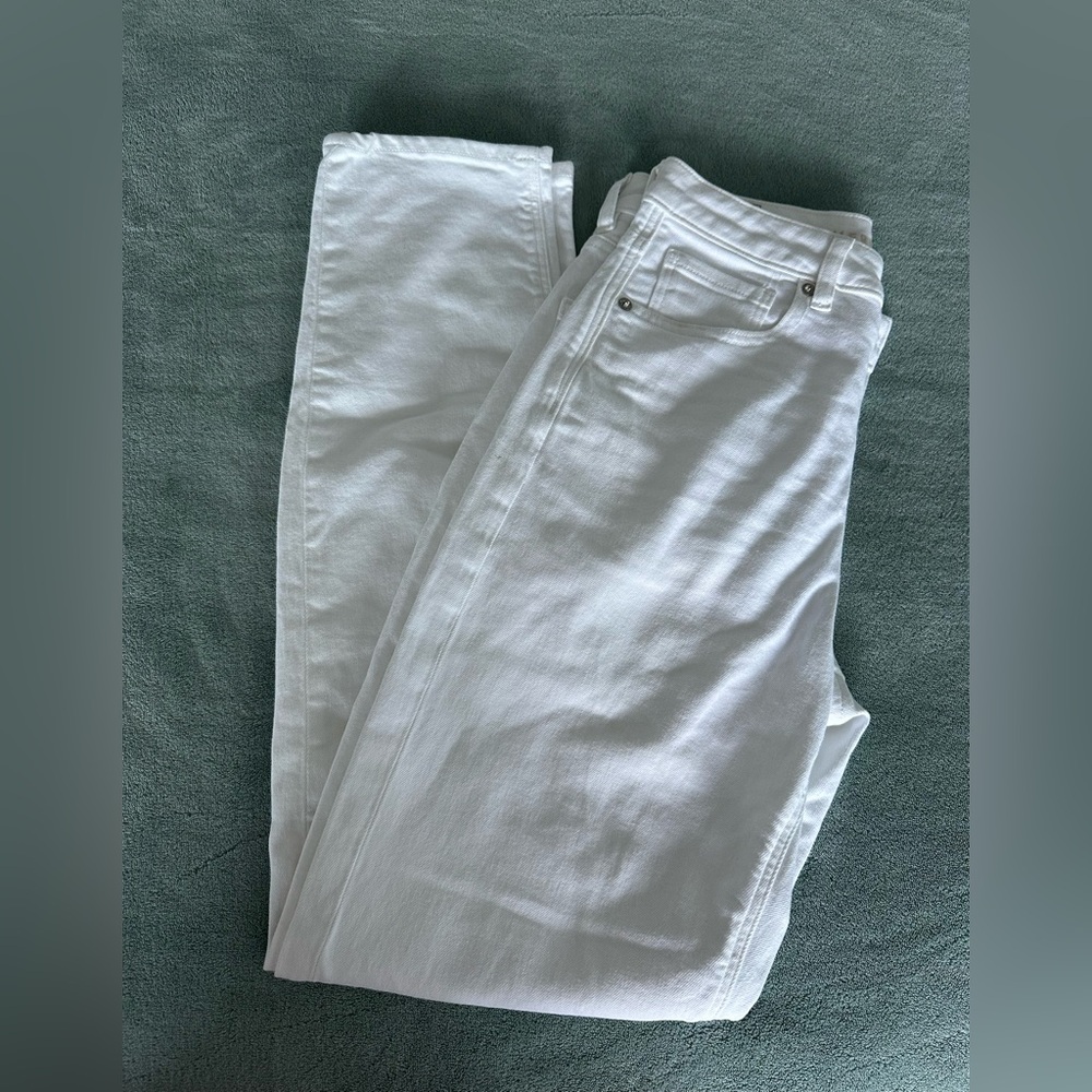 American Eagle Mom Jeans Bright White stretch size 6 28W long, new with tags. - Picture 3 of 16